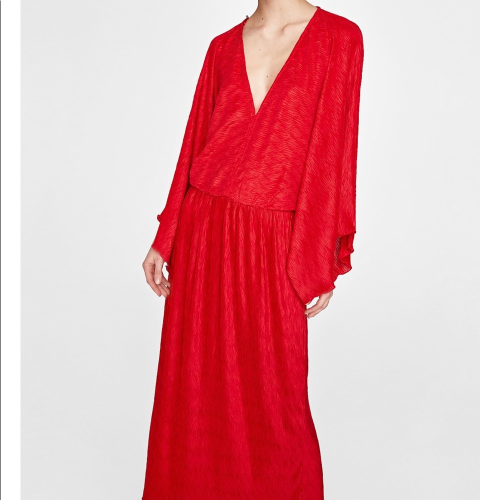 🎈Sale🎈Zara Pleated Kimono dress